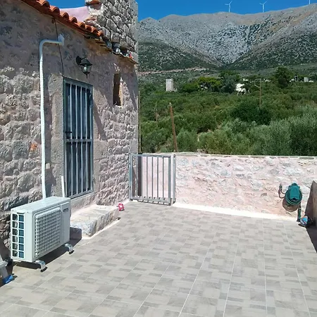 Πετροχτιστο Ρηνιω 3*